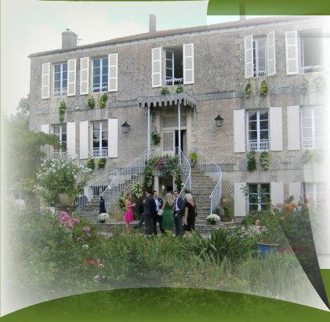 玛诺尔安吉酒店 Blanzay-sur-Boutonne 外观 照片